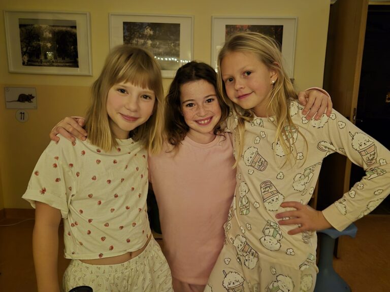 WhatsApp Image 2025-12-04 at 14.14.55