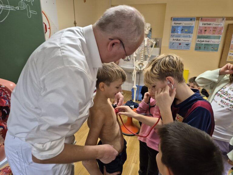 WhatsApp Image 2025-12-04 at 21.24.57(2)